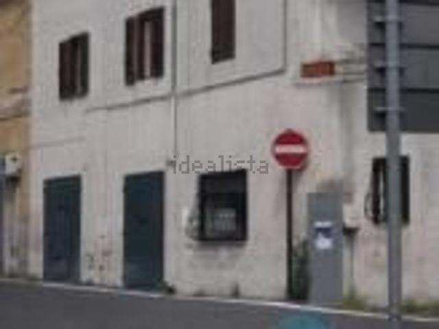 Locale Commerciale in vendita a Roma Capitale, Lazio