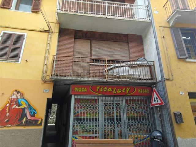 Locale Commerciale in vendita a Torille, Verres