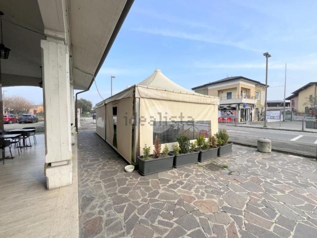 Locale Commerciale in vendita a Torbole Casaglia, Lombardia