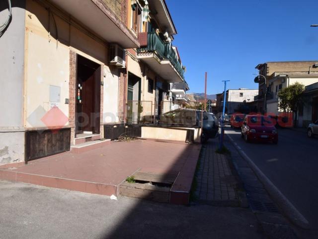 Locale Commerciale in vendita a Piedimonte, Nocera Inferiore