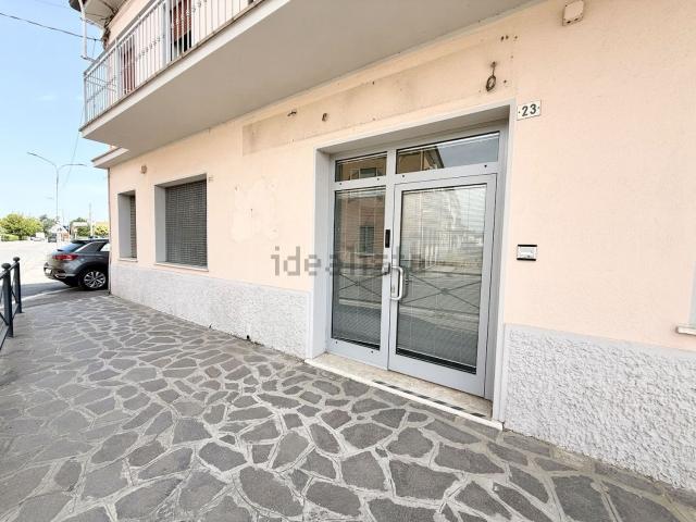 Locale Commerciale in vendita a Gazzo Veronese, Maccacari