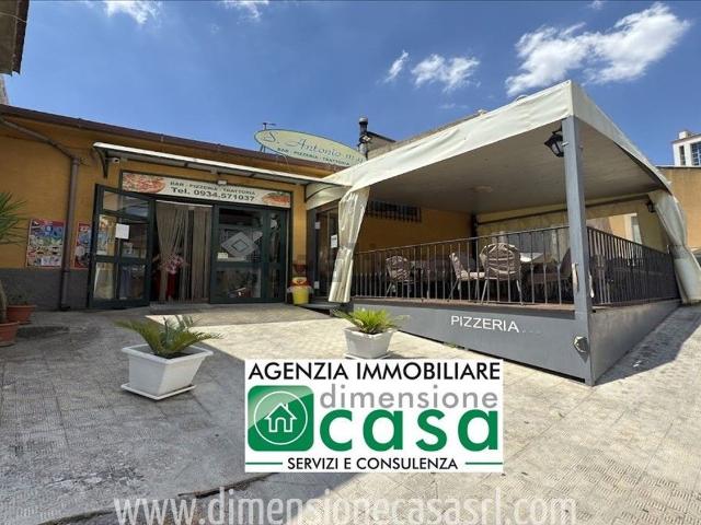 Locale Commerciale in vendita a San Cataldo, Sicilia