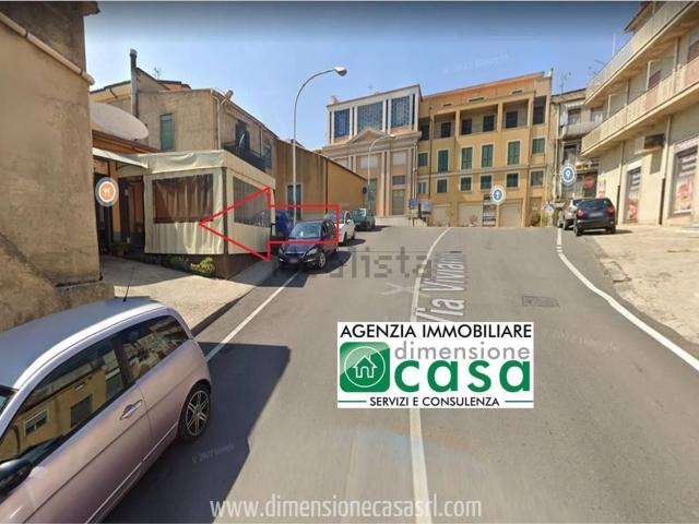 Locale Commerciale in vendita a San Cataldo, Sicilia