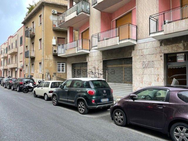Locale Commerciale in vendita a IV Circoscrizione, Messina