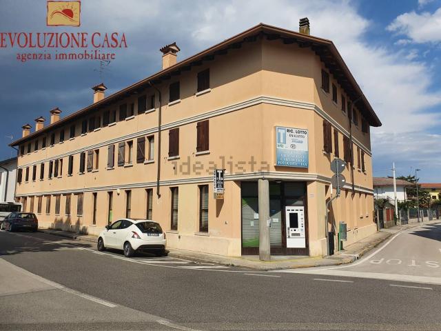 Locale Commerciale in vendita a San Canzian D'isonzo, Friuli-Venezia Giulia
