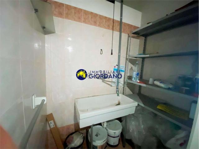 Locale Commerciale in vendita a Puglia, Lecce