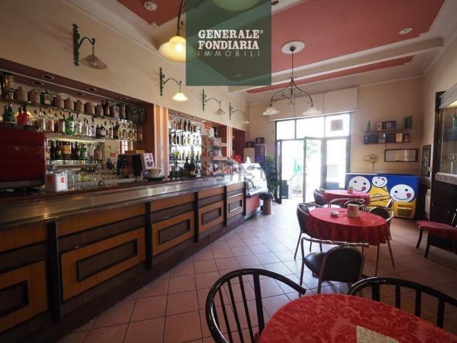 Locale Commerciale in vendita a Bolano, Liguria