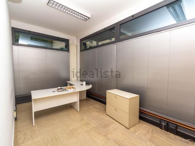 Locale Commerciale in vendita a Mestre-Carpenedo, Venezia