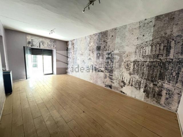 Locale Commerciale in vendita a Unione di Comuni Valdarno e Valdisieve, Reggello