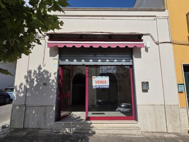 Locale Commerciale in vendita a San Marzano Di San, Taranto