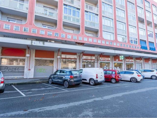 Locale Commerciale in vendita a Maiasco, Piemonte