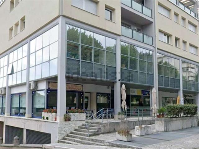 Locale Commerciale in vendita a Salsa, Vittorio Veneto
