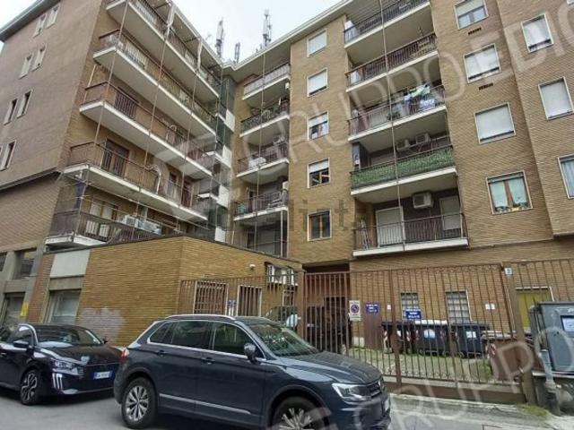 Locale Commerciale in vendita a Piemonte, Alessandria