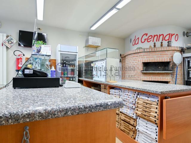 Locale Commerciale in vendita a Costa Di Mezzate, Lombardia