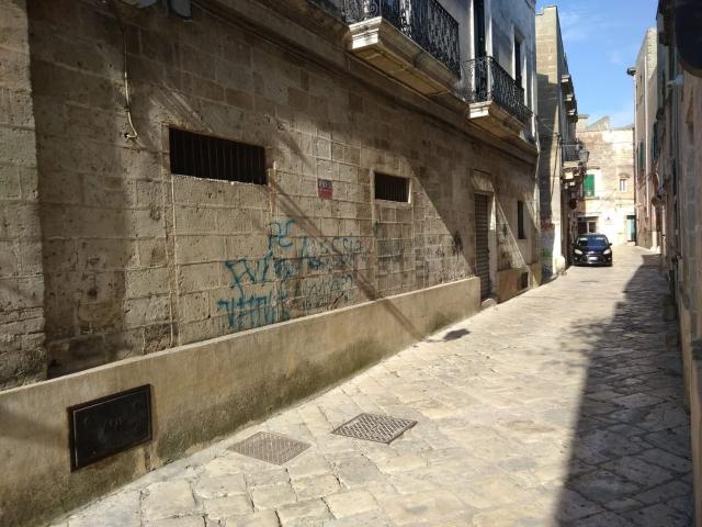 Locale Commerciale in vendita a Manduria, Taranto