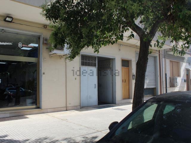 Locale Commerciale in vendita a Puglia, Brindisi