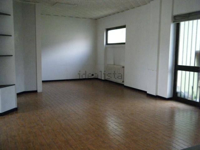 Locale Commerciale in vendita a Ponte nelle Alpi, Polpet