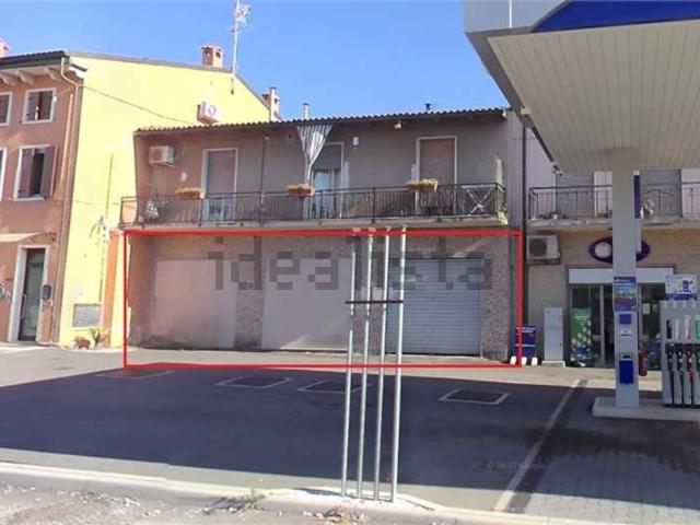 Locale Commerciale in vendita a Palazzolo, Sona