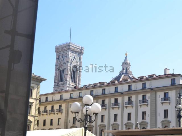 Locale Commerciale in vendita a Oltrarno, Firenze