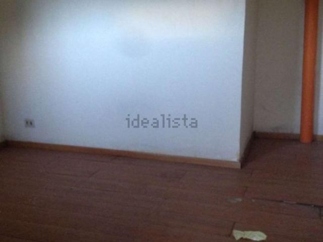 Locale Commerciale in vendita a Casalnuovo Di Napoli, Campania