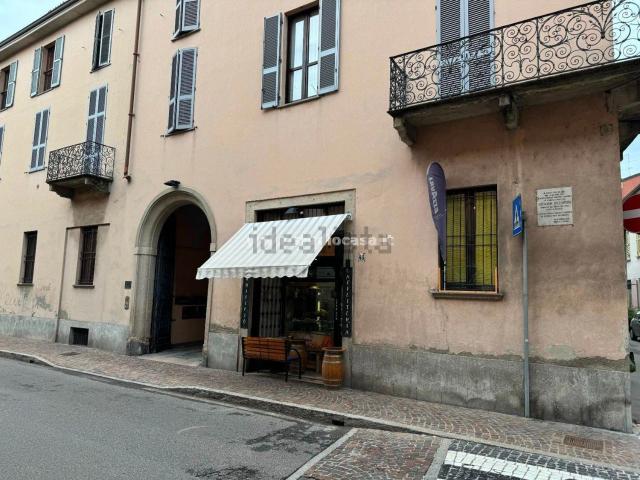 Locale Commerciale in vendita a Revellino, Lodi