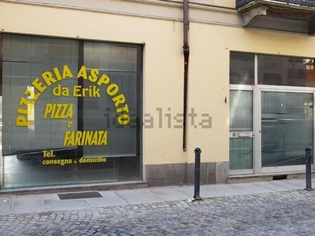 Locale Commerciale in vendita a Rione San Paolo, Piemonte
