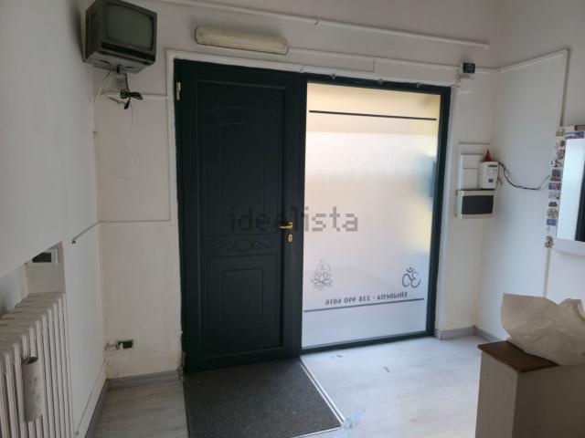 Locale Commerciale in vendita a Piemonte, Alessandria