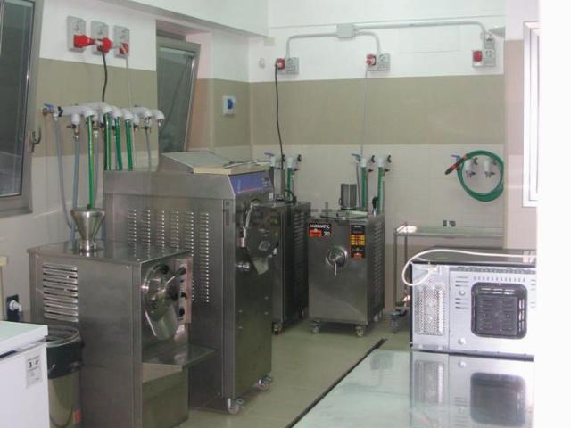 Locale Commerciale in vendita a San Iacopino, Firenze