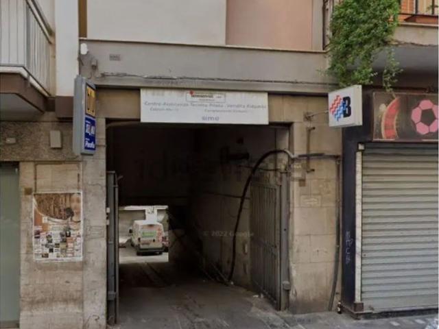 Locale Commerciale in vendita a V Circoscrizione, Palermo