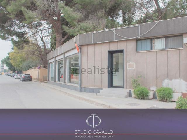 Locale Commerciale in vendita a Picone, Bari