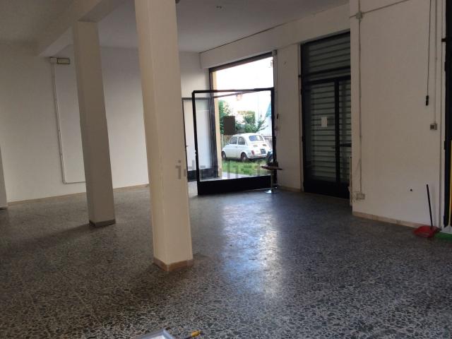 Locale Commerciale in vendita a San Marco alla Sella, Palazzo Del Pero