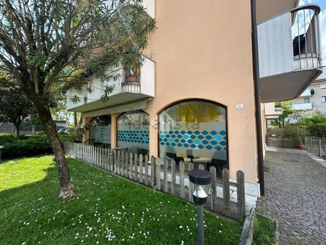 Locale Commerciale in vendita a Comunità Alto Garda e Ledro, Arco