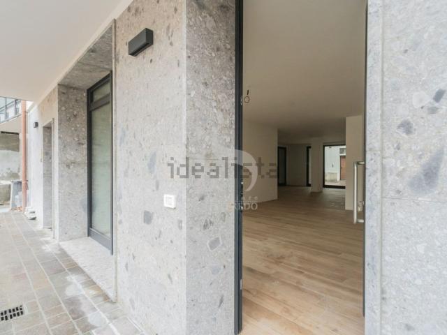 Locale Commerciale in vendita a San Maurizio, Vimercate
