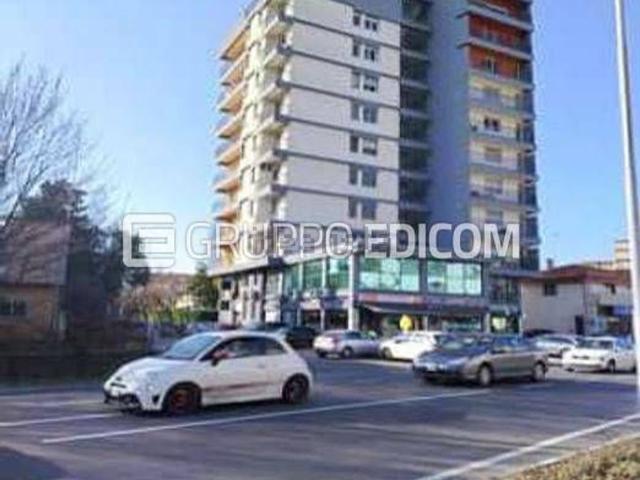 Locale Commerciale in vendita a Busatte, Portogruaro