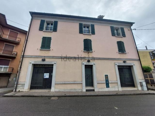 Locale Commerciale in vendita a Pralboino, Lombardia