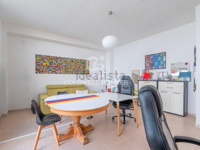 Locale Commerciale in vendita a Puglia, Lecce