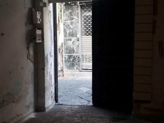 Locale Commerciale in vendita a Pagani, Campania