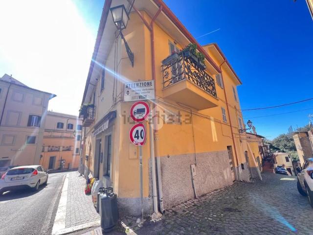 Locale Commerciale in vendita a Roma Capitale, Lazio