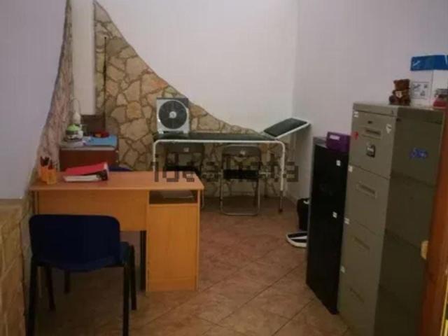 Locale Commerciale in vendita a Mascali, Sicilia