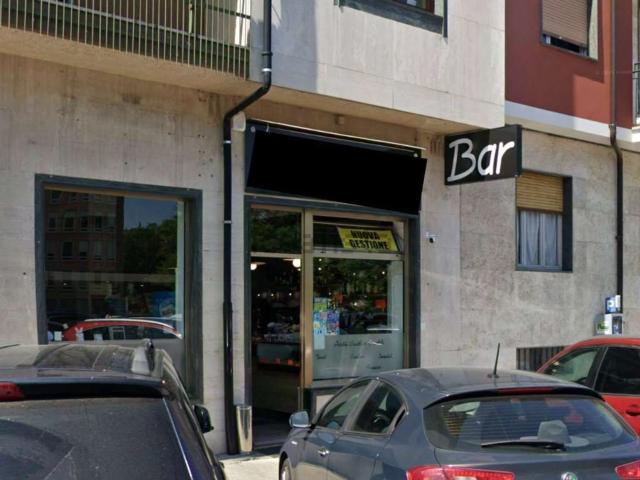 Locale Commerciale in vendita a Cuneo Nuova, Piemonte