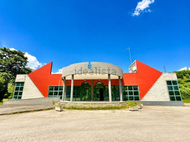 Locale Commerciale in vendita a Casoli, Abruzzo