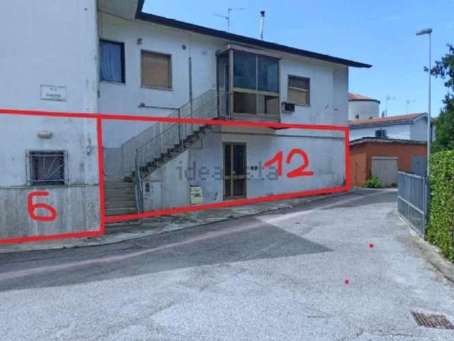 Locale Commerciale in vendita a Caorle, Veneto