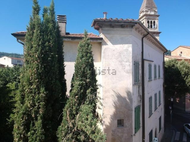Locale Commerciale in vendita a San Francesco, Pisa