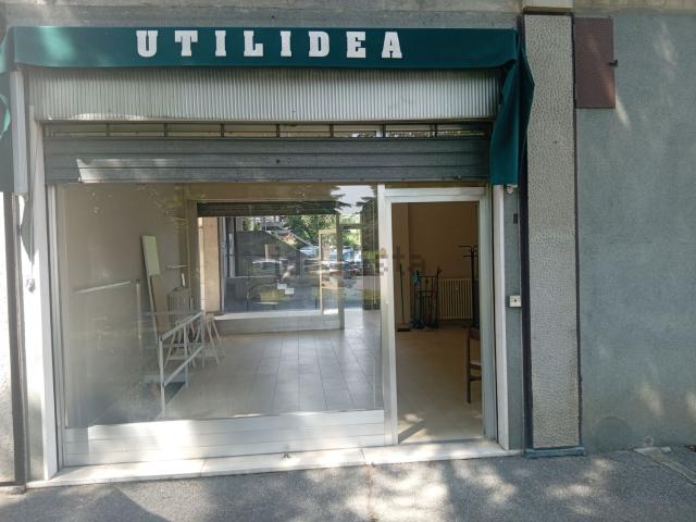 Locale Commerciale in vendita a Zona Nord, Brescia