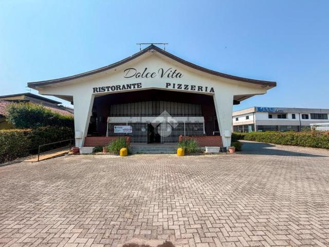 Locale Commerciale in vendita a San Colombano Al Lambro, Lombardia