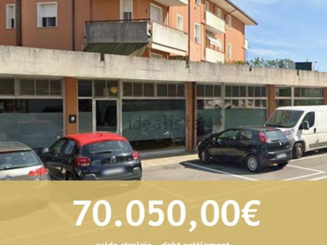 Locale Commerciale in vendita a Ormelle, Veneto