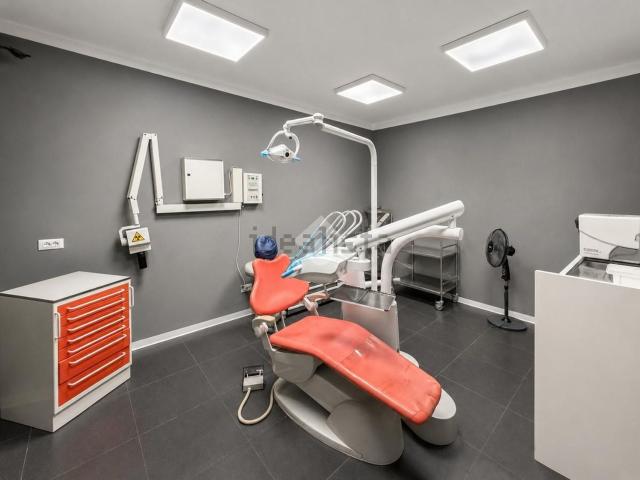 Locale Commerciale in vendita a Somaglia, Lombardia