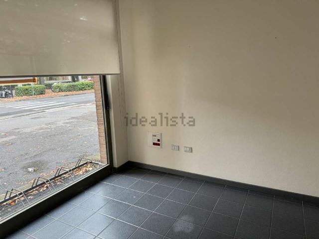 Locale Commerciale in vendita a Sorbolo, Reggio Emilia