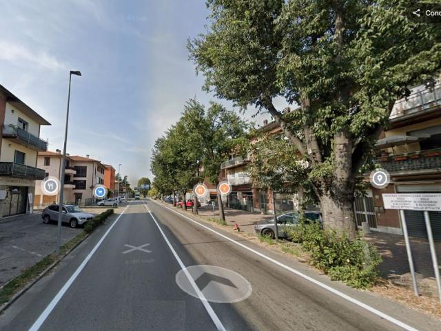 Locale Commerciale in vendita a Unione di comuni Terre di Castelli, Castelvetro Di Modena