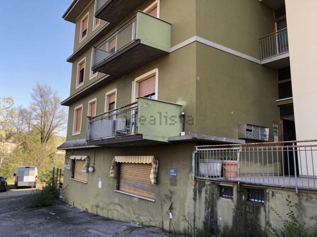 Locale Commerciale in vendita a Bagni di Tabiano, Salsomaggiore Terme